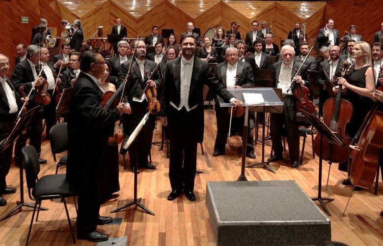 Inicia OSEM temporada de conciertos 139 con Fernando de la Mora y grupo Tlen Huicani