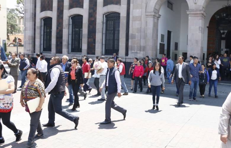 Se une Toluca a conmemoración nacional por las víctimas de los terremotos de 1985 y 2017