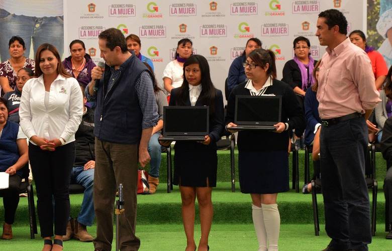 Izcalli agradece el apoyo del gobierno mexiquense