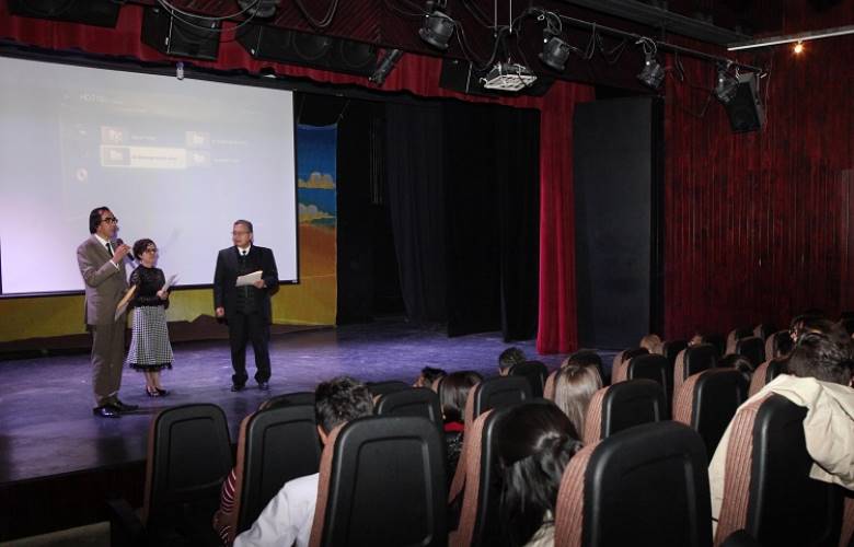 Se gradúa primera generación de la maestría en administración de negocios de valle de chalco de UAEM