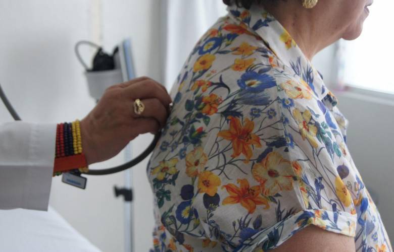 Personas fumadoras tienen hasta 10 veces más riesgo de adquirir cáncer de pulmón 