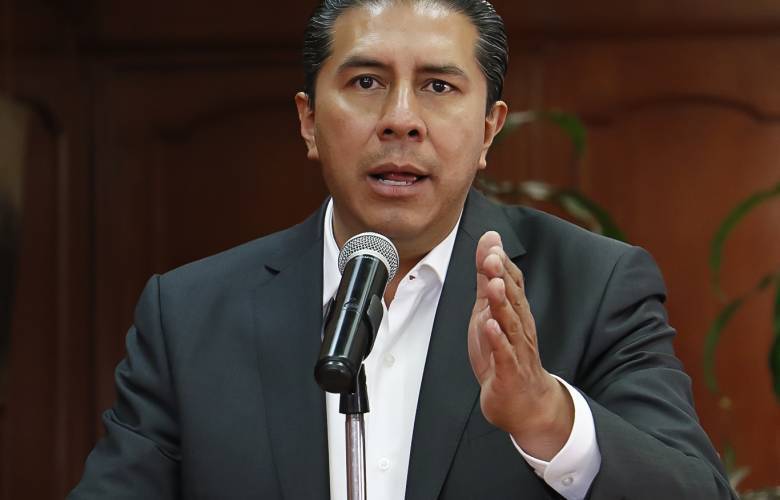 Llegarán en el curso de la noche las primeras pipas de combustible a Toluca