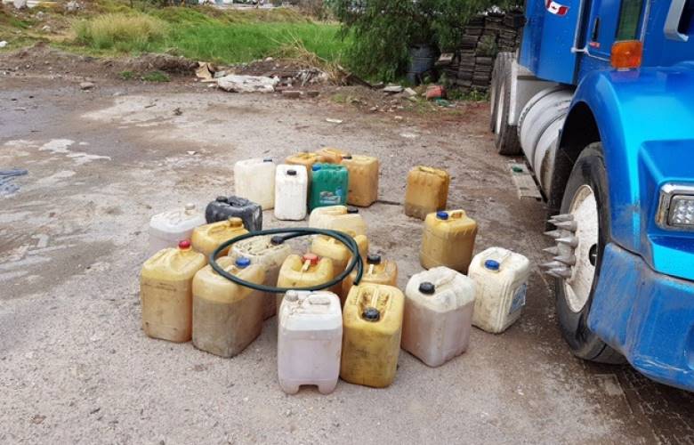 Localizan integrantes del GTO más de mil litros de hidrocarburo en un inmueble del municipio de Melchor Ocampo