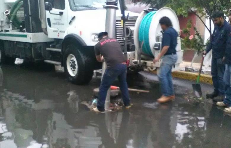Despliega CAEM operativo para atender contigencias por lluvias en chimalhuacán y la paz