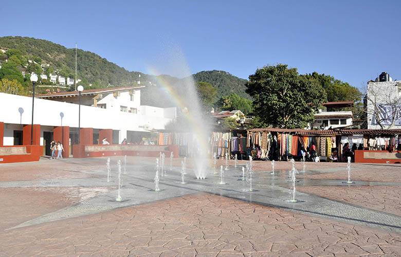 Invitan a mexiquenses a rediseñar embarcadero de Valle de Bravo   