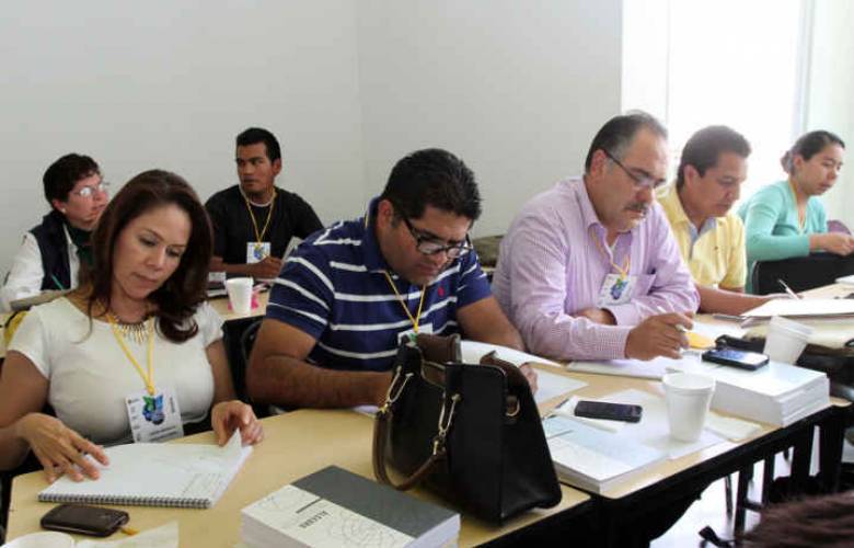 Continuán inscripciones para el curso en línea ¿Cómo mejorar la evaluación en el aula?