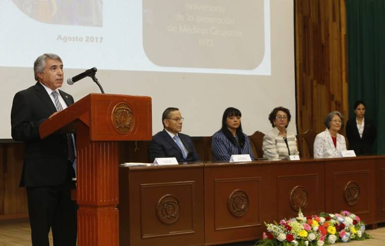 Conmemoran 45 aniversario de egreso de  Generación de Médicos Cirujanos 1972 de UAEM