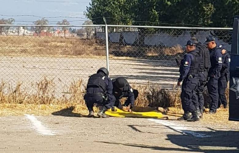 Localizan granada de humo en Metepec 