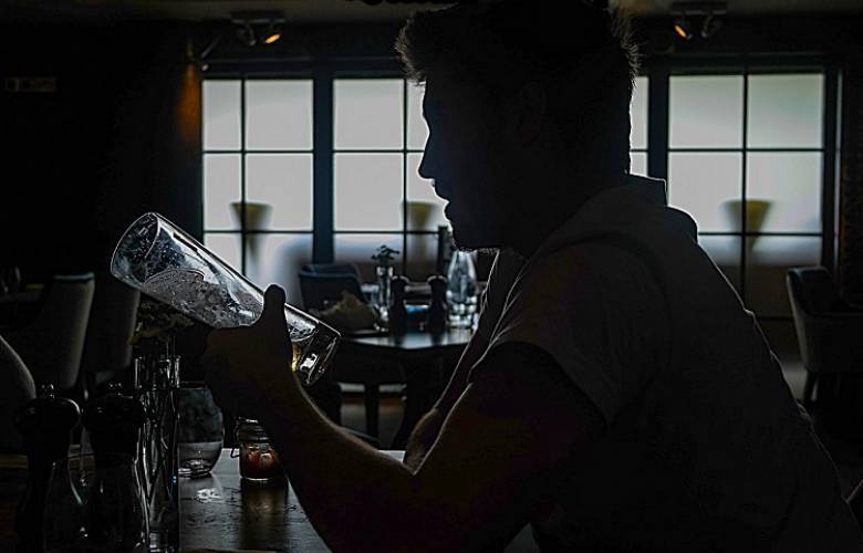 Invita secretaría de salud a moderar consumo de alcohol
