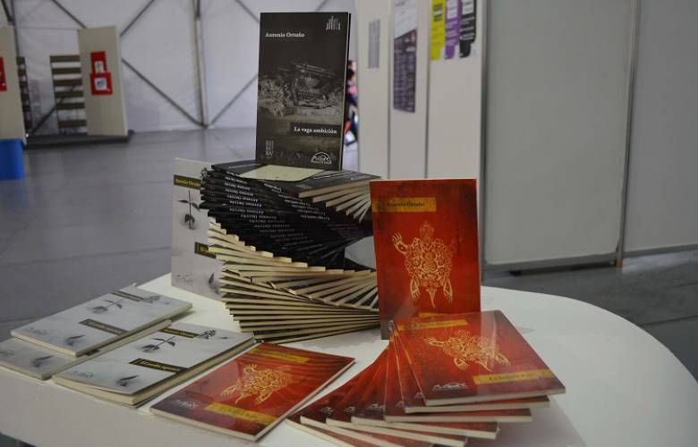 Escritor tiene que enfrentarse a un camino lleno de  obstáculos para poder ser publicado y leído: Antonio Ortuño