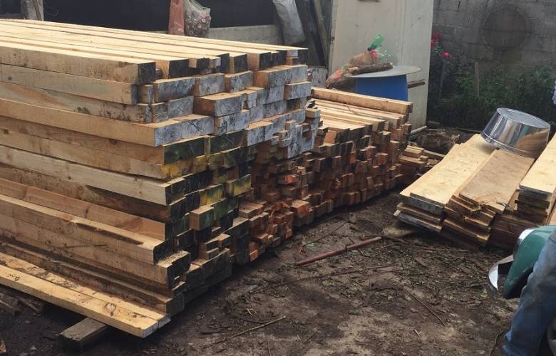 Profepa clausura aserradero y asegura 9 m3 madera de oyamel en otzolotepec, estado de México.