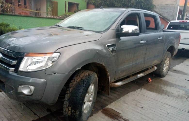 Aseguran un vehículo con armas en Tejupilco