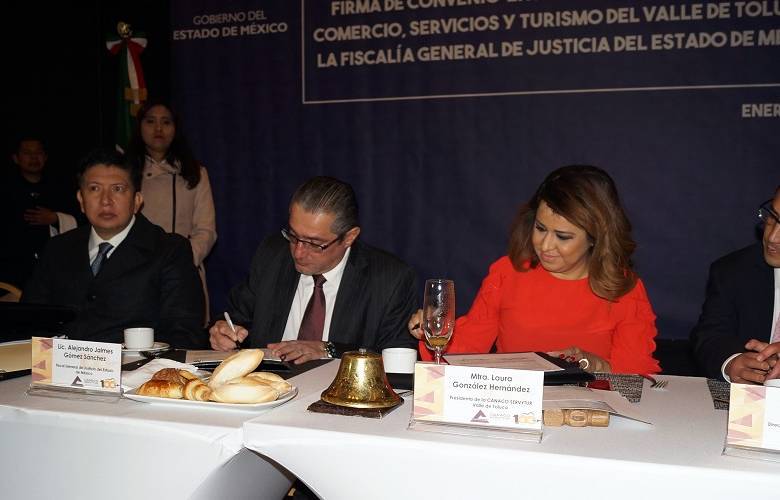 Firman convenio fiscalía general y canaco valle de Toluca  