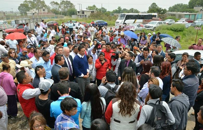 Supervisa alcalde obras de pavimentación en Cuautitlán Izcalli