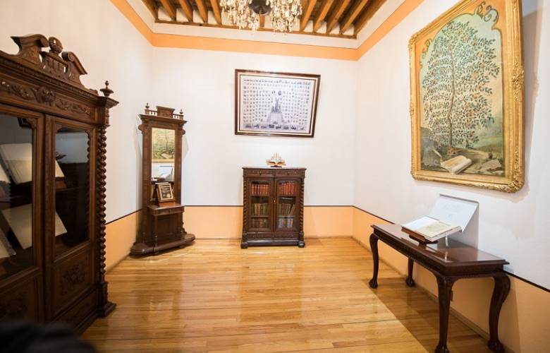 La biblioteca del poder legislativo mexiquense registrará documentos y bienes del siglo XIX ante el INAH