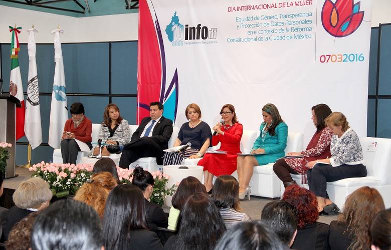 Mujeres deben ver el acceso a la información pública como una herramienta poderosa