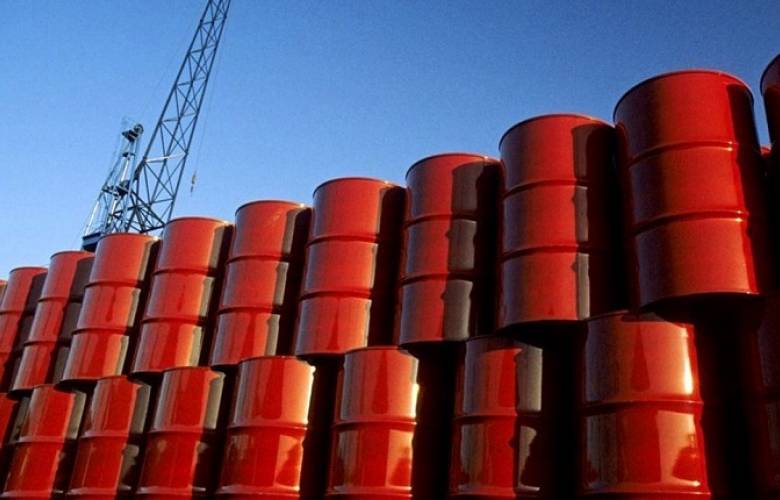 Eu libera 50 millones de barriles de petróleo para reducir precios de la gasolina