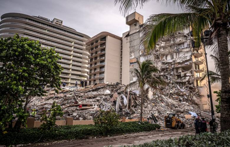 Existe teoría conspirativa que vincula el derrumbe del edificio en Miami con un ejercicio militar cerca de la costa de la Florida