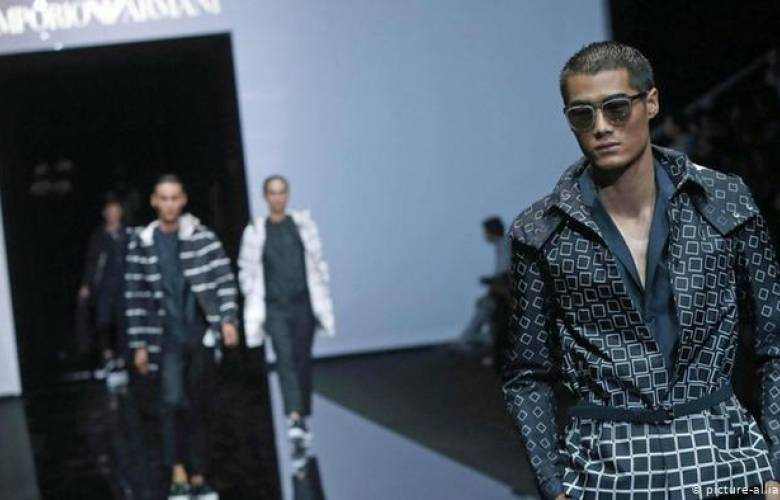 Regresaran las pasarelas con público, Armani anuncia su regreso
