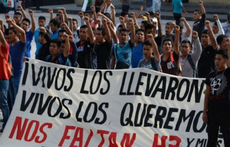 Siembra de evidencias apoyaron verdad histórica en Ayotzinapa: fiscal Gómez Trejo