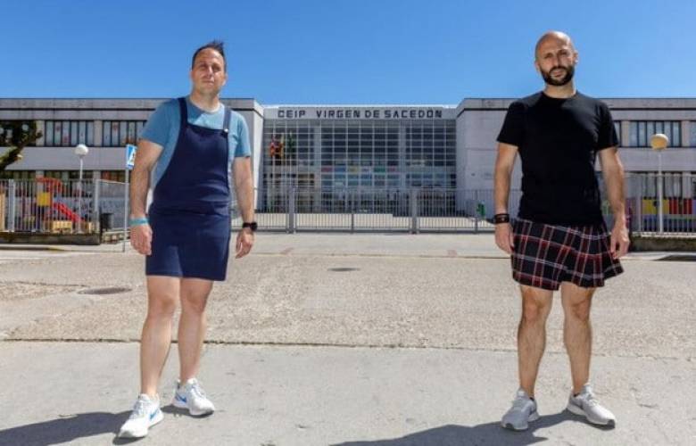 Maestros dan clases con falda para evitar homofobia y estereotipos