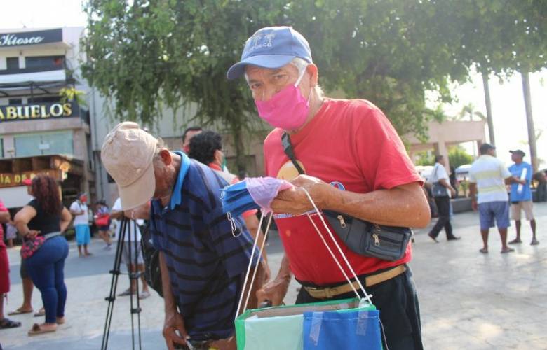 Con 50 pesos diarios afrontan la pandemia trabajadores informales en CDMX