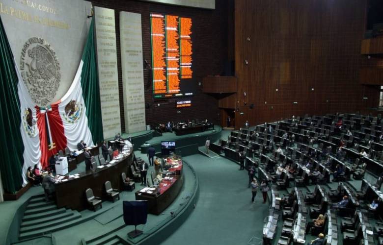 Posponen discusión sobre sobrerrepresentación en la Cámara de Diputados