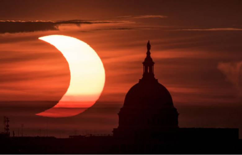 Video muestra el eclipse solar de este 10 de junio en el mundo