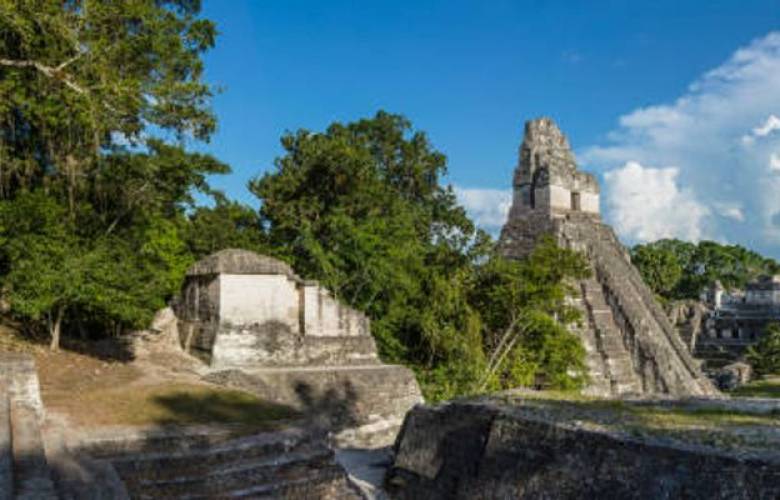 Descubren en Tikal una posible 