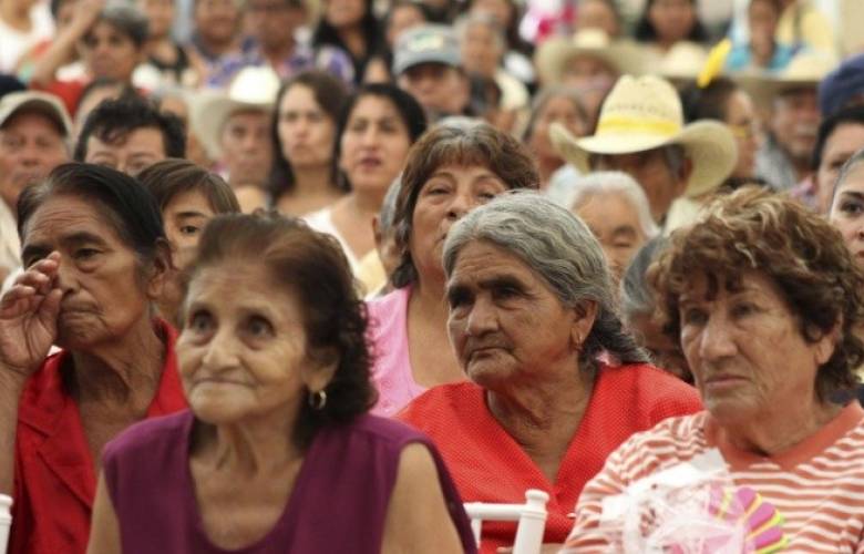 AMLO: Adultos mayores de 65 años comenzarán a recibir pensión en Julio