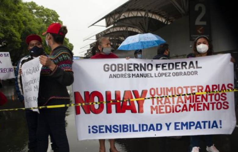 Nace #NoSomos20: médicos y padres de niños con cáncer reviran a AMLO y a López-Gatell