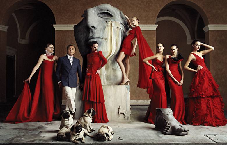 La casa de moda Valentino abandonará prendas con piel en 2022