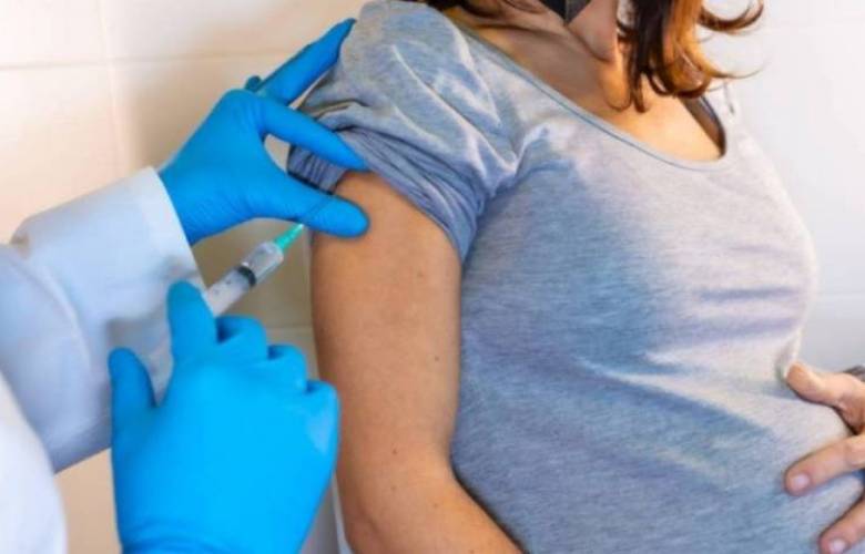 OMS: embarazadas y niños con enfermedades crónicas prioridad en vacunación Covid