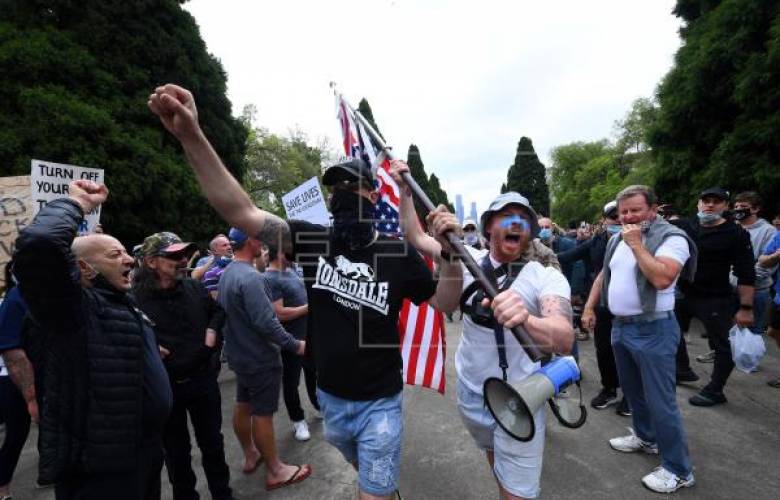 En Australia cientos de personas protestan contra el confinamiento 