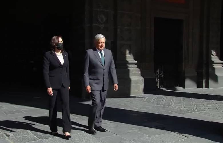 Kamala Harris y AMLO se reunieron para abordar la crisis migratoria