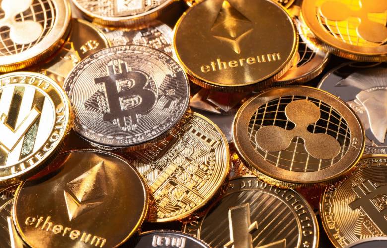 China declara ilegales las transacciones con criptomonedas