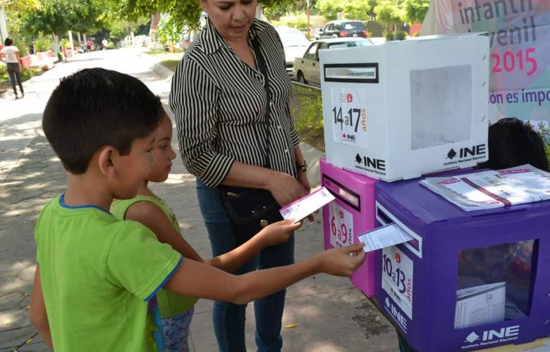 INE alista consulta infantil y juvenil con 25 mil casillas