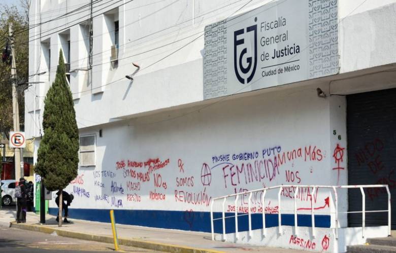 FGJCDMX: cesan a 56 servidores públicos, por corrupción, fraude y hasta violencia familiar