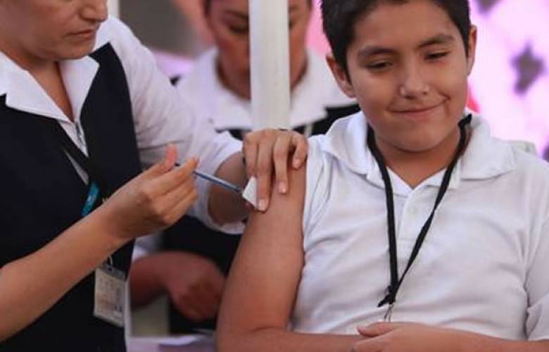 COFEPRIS aprobó la vacuna de Pfizer-BioNTech para menores hasta los 12 años