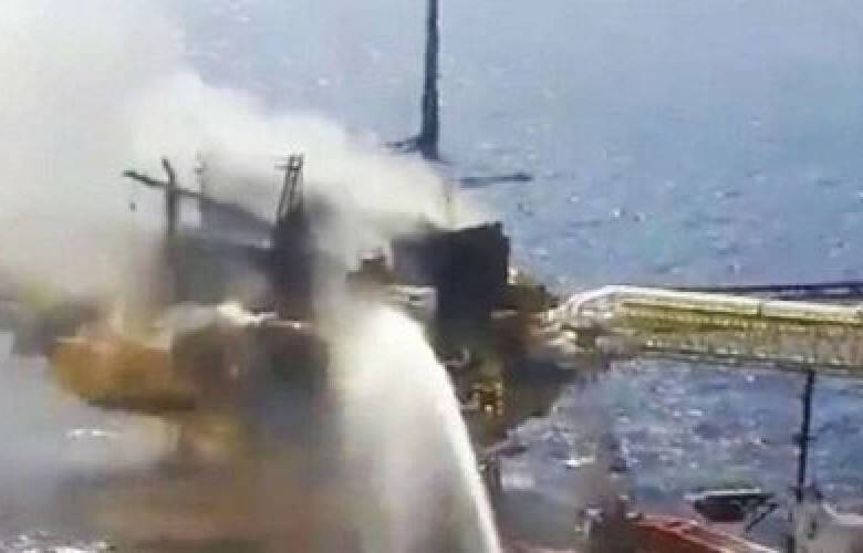 Pemex cierra 125 pozos y pierde de 26 mdd diarios a causa de un incendio 