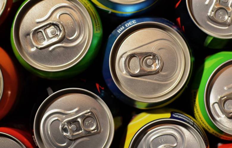 Mexicanos gastan  hasta el 10 por ciento de sus ingresos en refrescos