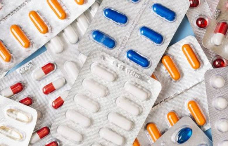 Pastillas o spray nuevos tratamientos contra Covid