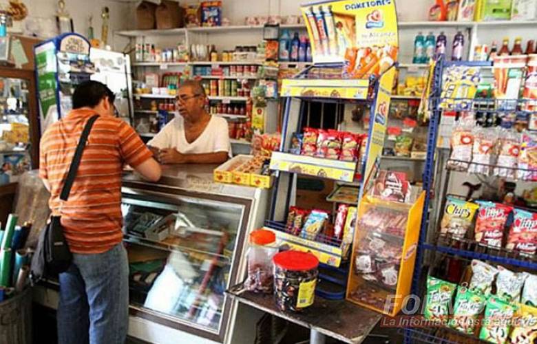 Comercio minorista se recupera en febrero; continua por abajo del 2020