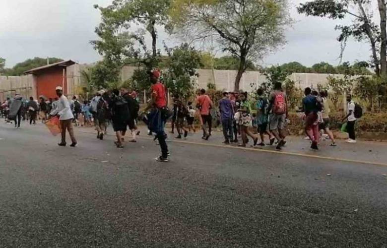 CNDH pidió evitar uso de la fuerza contra caravana migrante