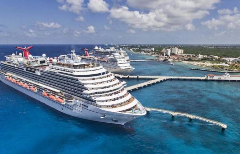 Llega primer crucero a Cozumel tras crisis de pandemia