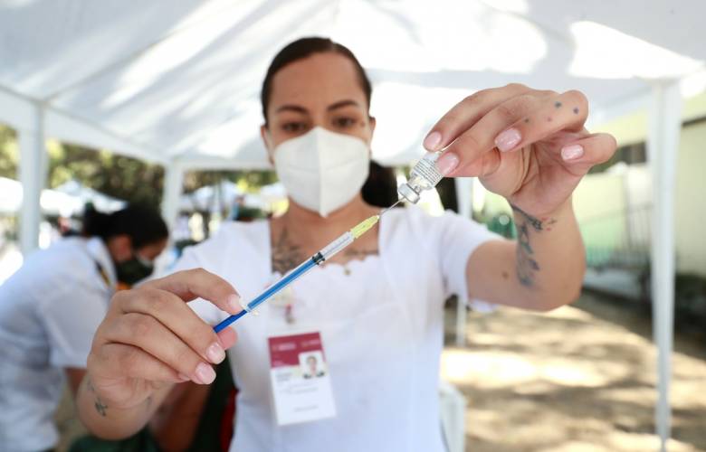 Se otorgan en México primeros amparos médicos, para recibir dosis anticovid 