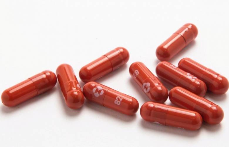 Autoriza Merck que otras compañías produzcan píldora anticovid molnupiravir