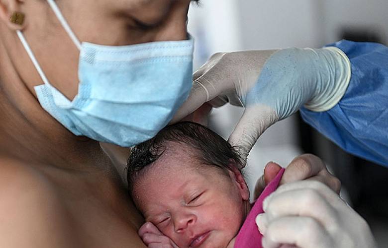 En diciembre podría empezar vacunación contra Covid para bebés