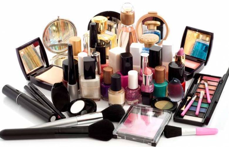 Por pandemia cae 0.3% venta de cosméticos en América Latina 