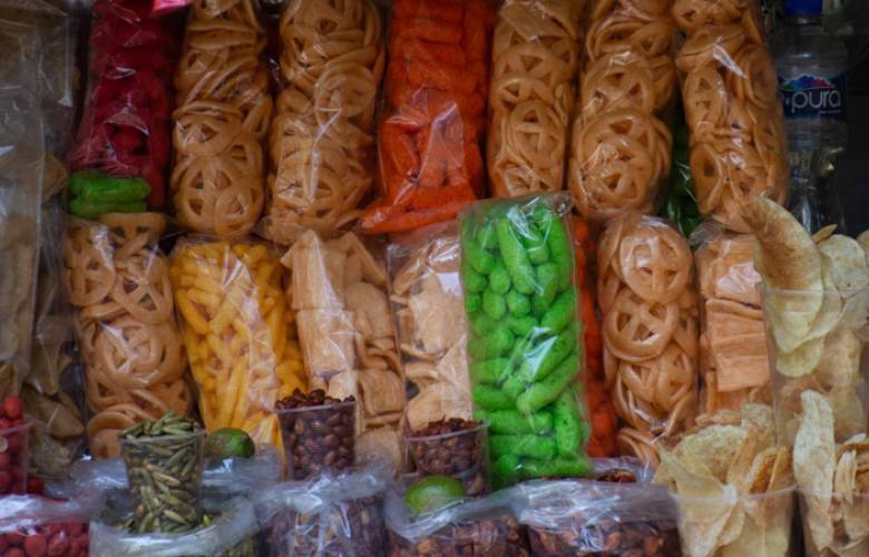 Comida chatarra a punto de decir adiós cerca de escuelas